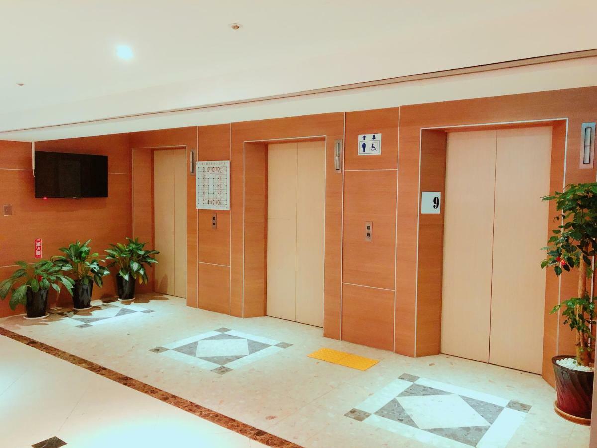 Wemeet Hotel Pingtung Eksteriør billede